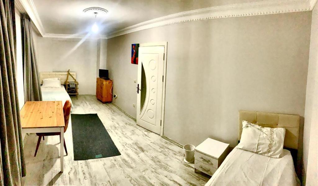 Ahmet Teacher Hotel,6 Minutes From The Airport Arnavutkoy Экстерьер фото